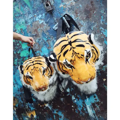 Плюшевий рюкзак 3D з головою тигра RESTEQ (великий) - Robinzon.ua