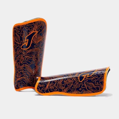 Щитки футбольные Joma SPINILLERAS коралловый Уни M (рост 135-155 см) 401678.320 M - Robinzon.ua