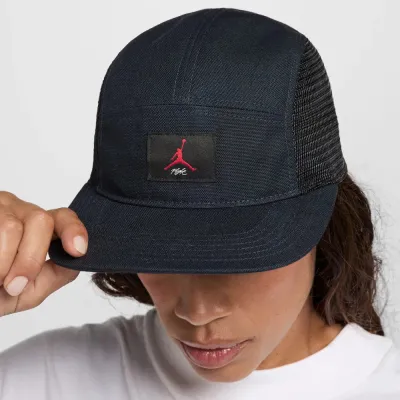 Бейсболка Jordan U FLY CAP JUMPMAN Черный M-L (7dFV5304-011 M-L) - Robinzon.ua