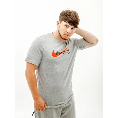 Чоловіча Футболка Nike M NK DFC TEE SW TRAINING Сірий  2XL (7dCZ7989-063 2XL) - Robinzon.ua