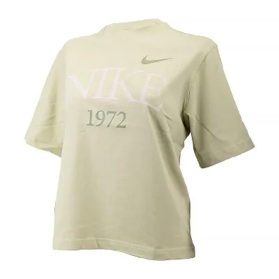 Жіноча Футболка Nike W TEE CLASSICS BOXY Світло-зелений XS (7dFQ6600-371 XS) - Robinzon.ua