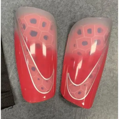 Футбольні щитки Nike Mercurial Lite - Robinzon.ua