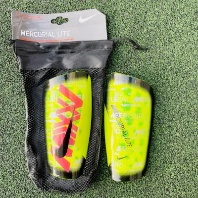 Футбольные щитки Nike Mercurial Lite - Robinzon.ua
