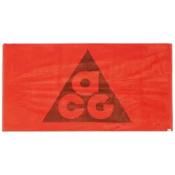 Рушник Nike TOWEL ACG PICANTE Червоний 80 х 145 см (N.100.8820.613.OS) - Robinzon.ua